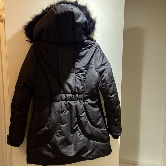 Winter Puffer Jacket with Hood - Medium Size for Women - Picture 3 of 7